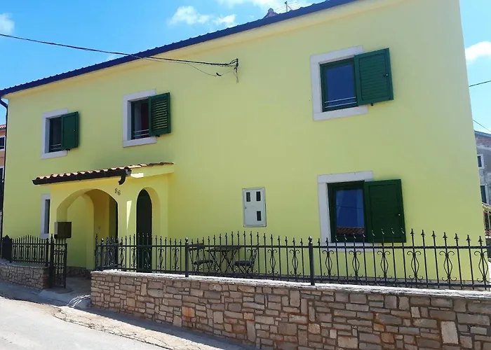 Terra Rossa Appartement