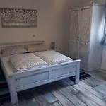 Terra Rossa Kaštelir