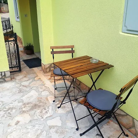 Apartment Terra Rossa Kastelir