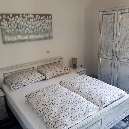 Terra Rossa Apartment Kastelir