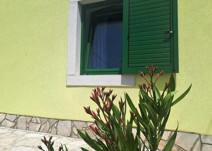 Terra Rossa Lejlighed